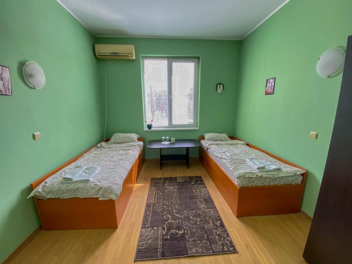 Пансион - Димитър Хадживасилев Свиштов Экстерьер фото