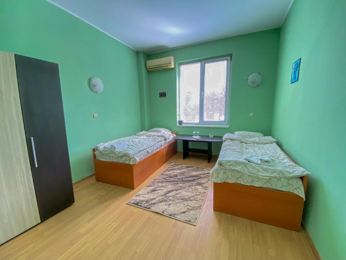 Пансион - Димитър Хадживасилев Свиштов Экстерьер фото