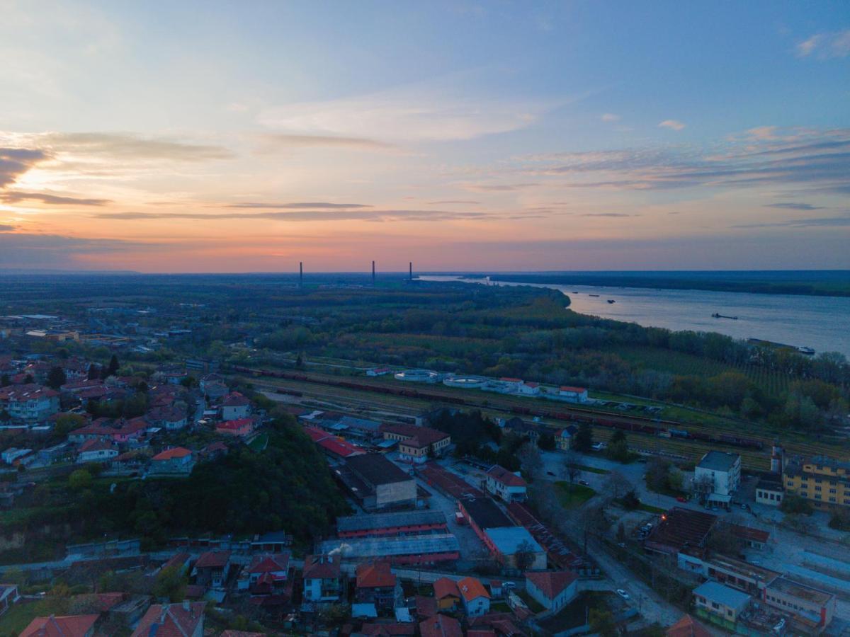 Пансион - Димитър Хадживасилев Свиштов Экстерьер фото
