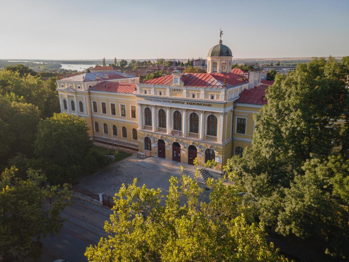 Пансион - Димитър Хадживасилев Свиштов Экстерьер фото
